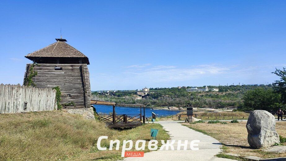 Россияне значительно усилили обстрелы запорожской Хортицы: итоги лета в заповеднике