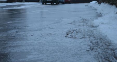 Запоріжців попереджають про небезпеку на дорогах міста &ndash; деталі