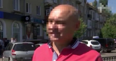 Эксмиграционщика осудили за выдачу паспортов РФ на оккупированном Запорожье