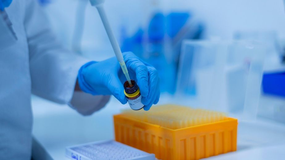 Дві смерті від коронавірусу зафіксували запорізькі медики