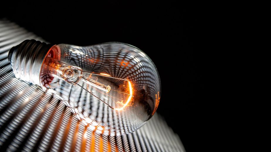 Жители оккупированной части Запорожья снова остались без света: что известно