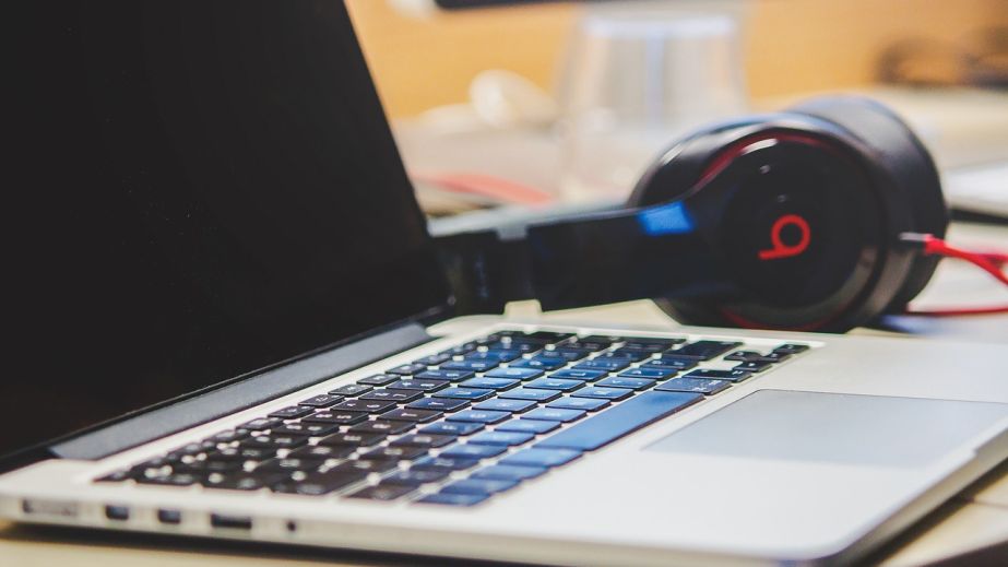 Более 12 тысяч жалоб и заявлений оставили запорожцы в Контакт-центре "15-80"