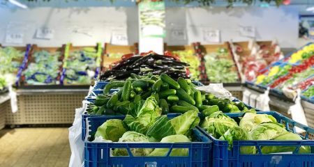 Как изменились продуктовые цены на Запорожье за месяц – статистика