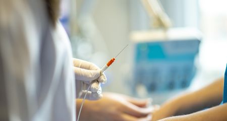 Два человека заболели сальмонеллезом в Запорожье