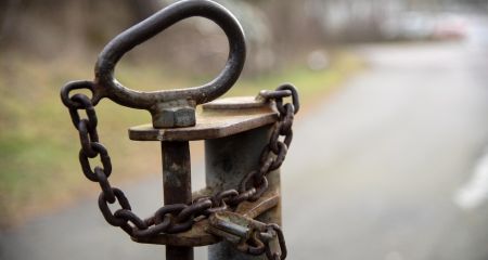 На окупованому Запоріжжі росіяни масово видають повістки на блокпостах