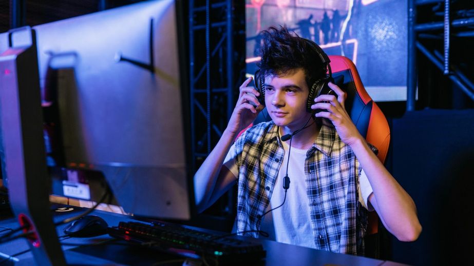 Враг предлагает подросткам диверсии как квесты, &ndash; полиция Запорожья