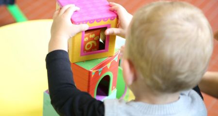 Более 300 запорожских детей-сирот обрели новую семью в 2025 году