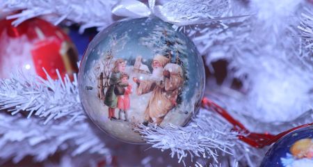 Праздник с подарками устроили в Запорожье для детей из уязвимых категорий