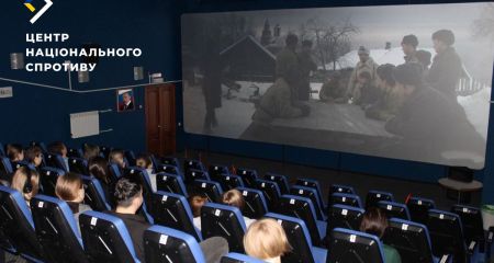 Кремль зомбирует детей на ВОТ Запорожской области, требуя изучать историю по советским кинолентам