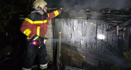 Смертельный пожар произошел ночью в Запорожье – подробности от спасателей