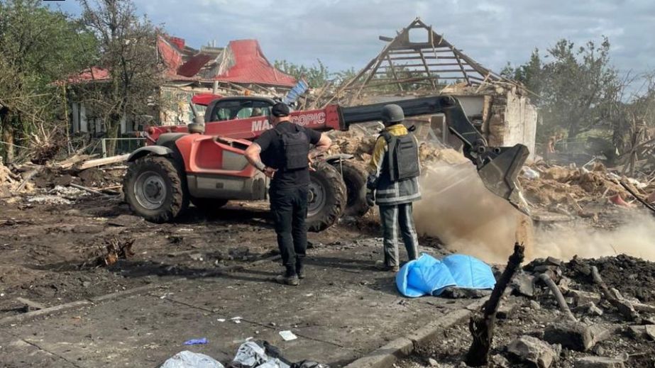 КАБы разбили запорожское село: повреждены 50 домов, пять разрушены
