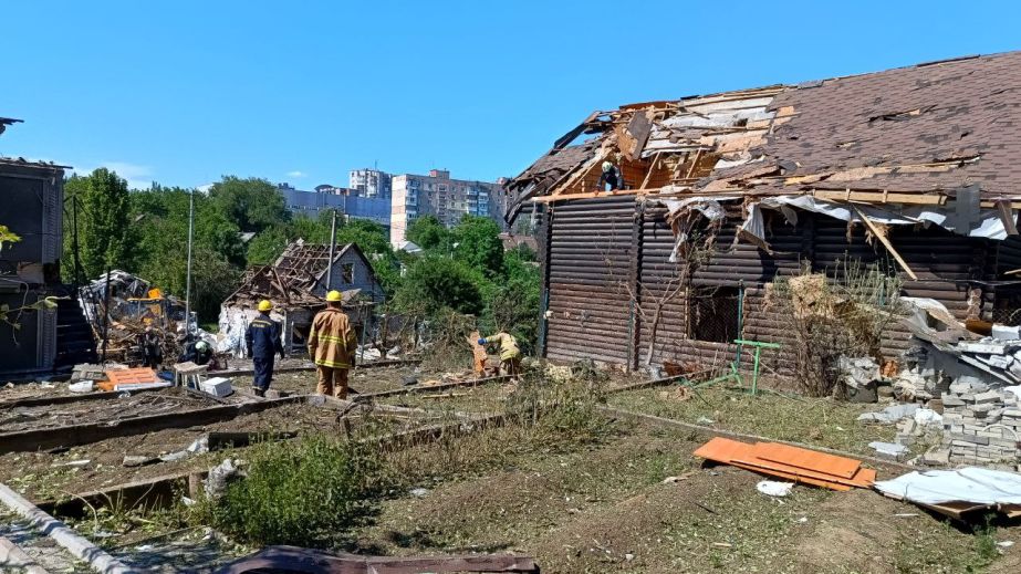141 человек привлечен к ликвидации последствий обстрела Запорожья