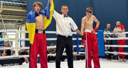 Четыре медали завоевали запорожские кикбоксеры на Кубке мира