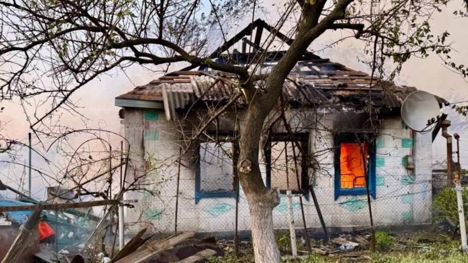 Враг ударил ракетой по пригороду Запорожья