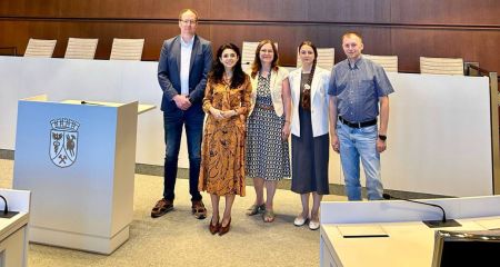 Глава Запорожья отчиталась об очередной заграничной командировке
