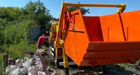 Німецький бункеровоз допомагає усувати наслідки обстрілів на Запоріжжі