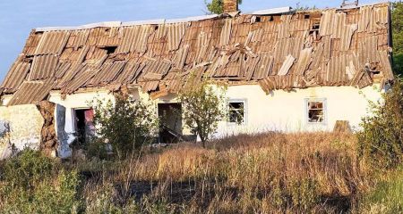 Есть раненая: враг нанес 490 ударов по громадам Запорожской области