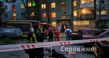 Російський дрон вдарив по двору у Запоріжжі – наслідки