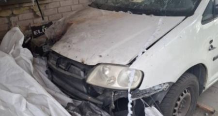 Есть раненый: враг попал по авто и дому на Запорожье