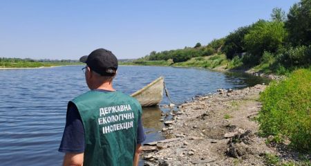 Погіршення якості води в озері Запорізького району фіксують екологи