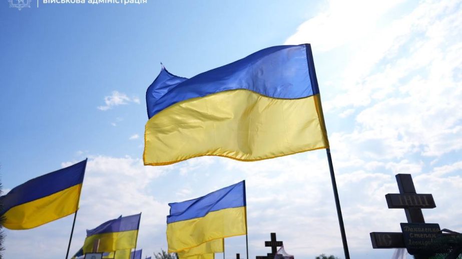 Герои на щите: 19 неизвестных воинов провели в последний путь в Запорожье