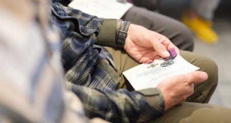 У Запоріжжі визволені з полону військові отримали відзнаки головкома