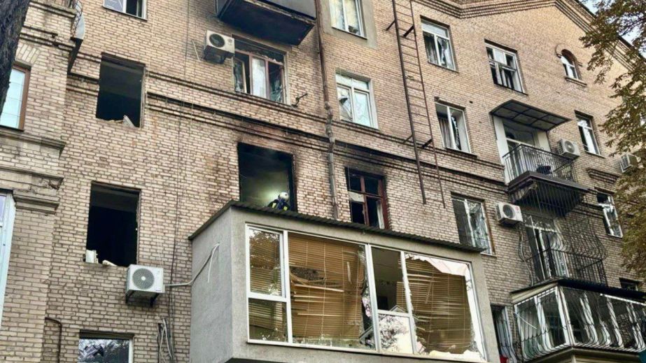 Семь ракет – на облцентр: более 20 человек ранены в Запорожье и районе