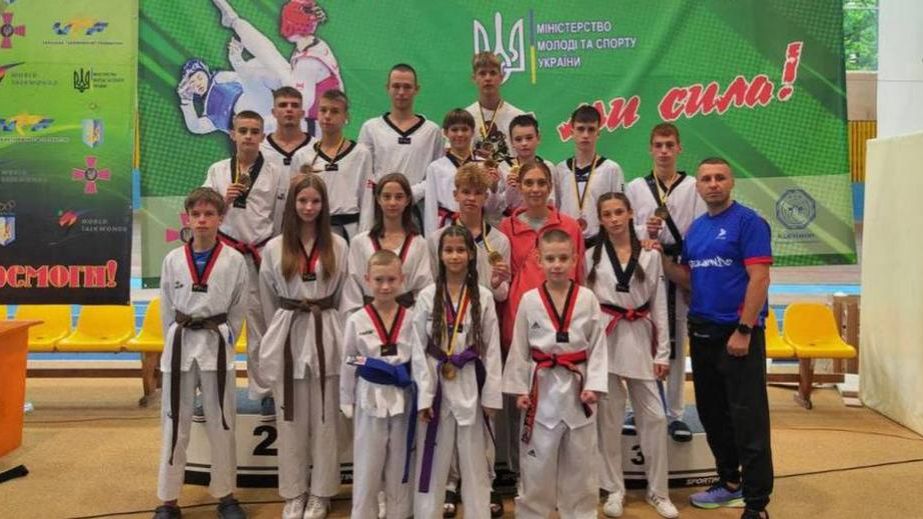 Запорізькі спортсмени тріумфували на чемпіонаті України з тхеквондо