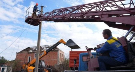 На Запоріжжі заживили понад 70 тис. осель, знеструмлених через обстріли