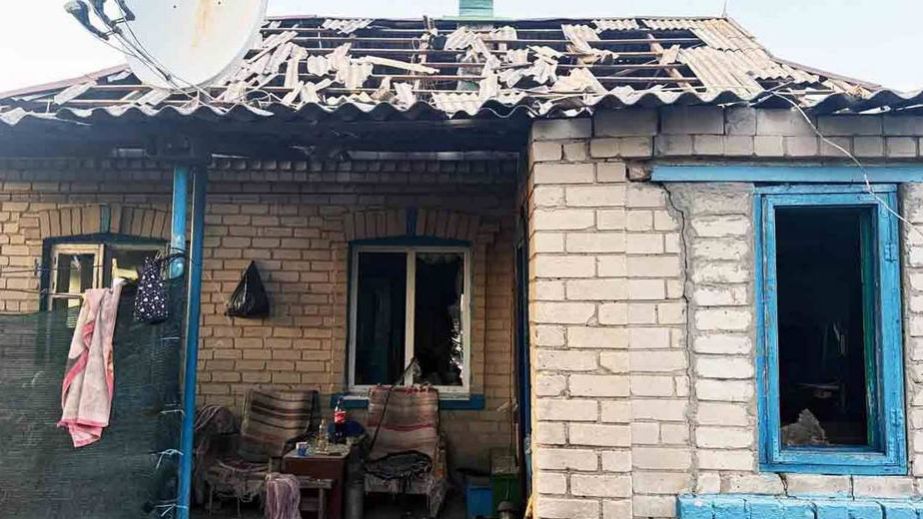 Погибшие и раненый: россияне более 400 раз атаковали общины Запорожья