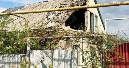 Пошкоджені будинки й автівки: РФ вгатила по 11 громадах Запоріжжя