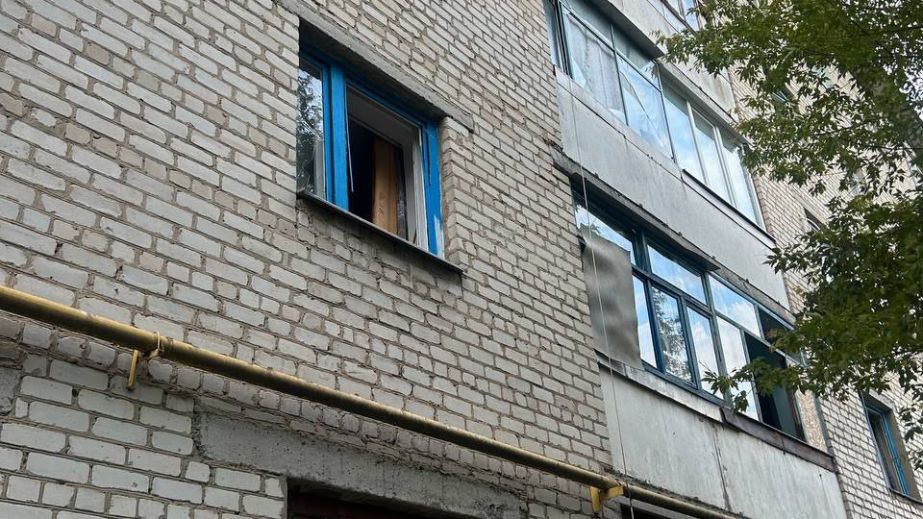 Росіяни атакували Комишуваху на Запоріжжі: пошкоджені понад 20 будинків