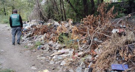 У Запоріжжі утворилося масштабне сміттєзвалище: що побачили екологи