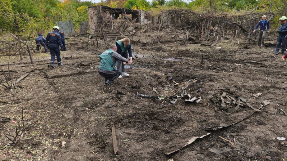 Воронка в Вознесеновском районе: экологи Запорожья показали последствия атаки