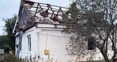 Жертва и 13 раненых: оккупанты атаковали десятки громад на Запорожье