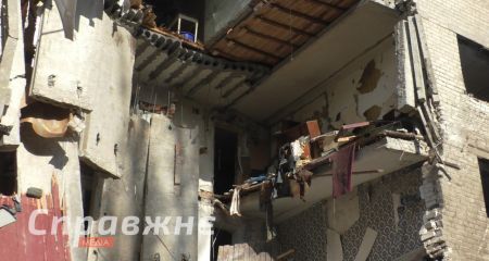 Мешканці зруйнованого гуртожитку в Запоріжжі отримають допомогу – деталі