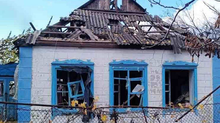 Пошкоджені оселі й автівки: РФ вгатила по 13 громадах Запоріжжя
