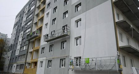 Відбудову двох багатоповерхівок завершують у середмісті Запоріжжя