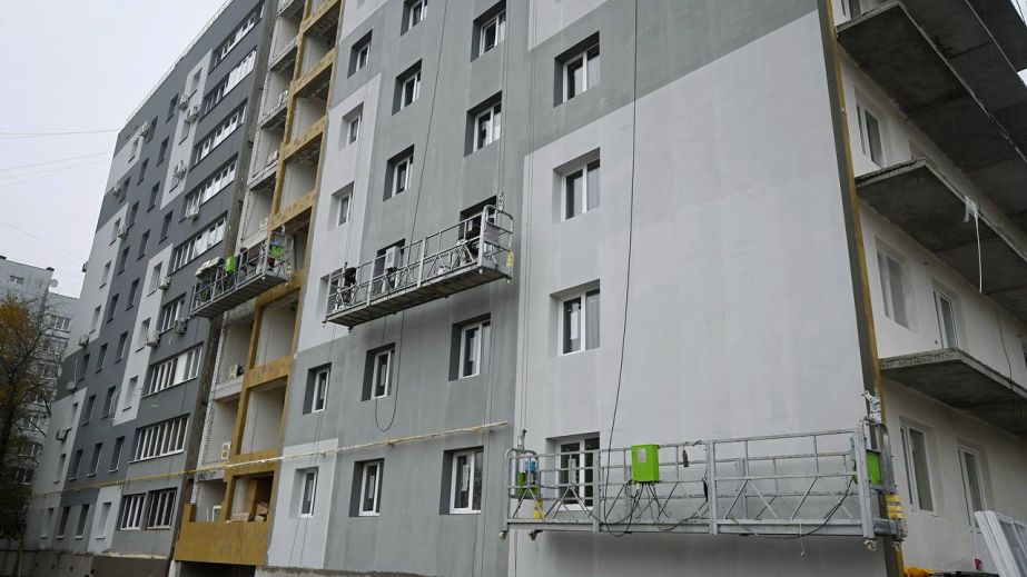 Відбудову двох багатоповерхівок завершують у середмісті Запоріжжя