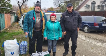 Правоохоронці евакуювали 25 жителів прифронтових громад на Запоріжжі