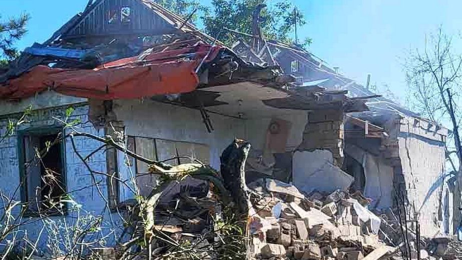 Около 800 ударов нанес враг по громадам Запорожья – последствия