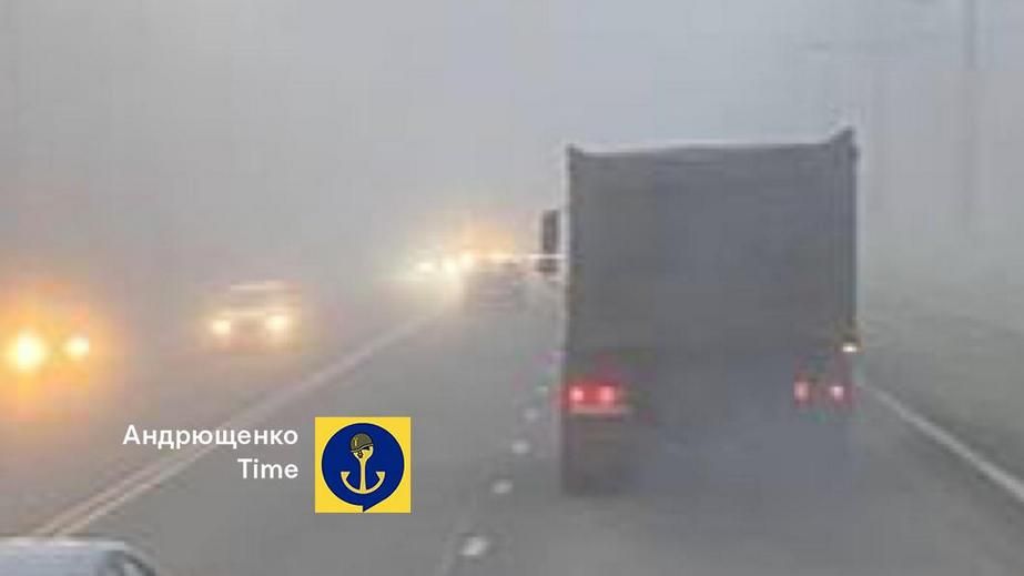 Вантажівки РФ рухаються на Запоріжжя через Маріуполь, – Андрющенко