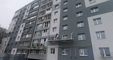 Пошкоджену багатоповерхівку добудовують у середмісті Запоріжжя: що відомо