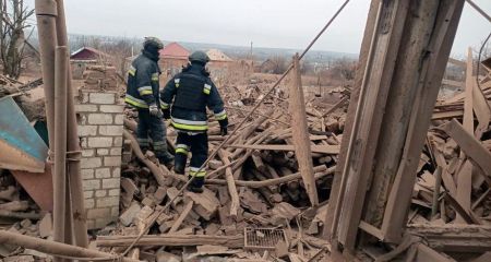 Загиблий, поранені, руйнування: пів тисячі ударів завдала РФ по громадах Запоріжжя