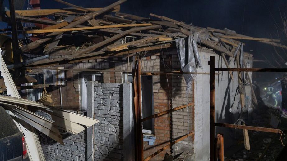 Жертва и четверо раненых: почти 500 ударов нанесла РФ по громадам Запорожья