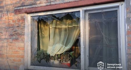 Шість приватних будинків пошкодив російський дрон у Запоріжжі