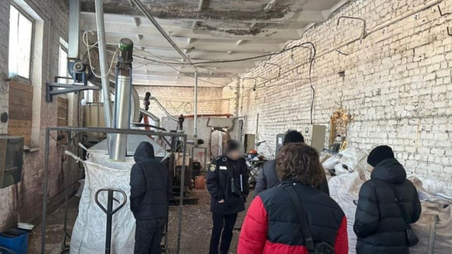 Поліція проводить обшуки на Запоріжжі через розкрадання держкоштів