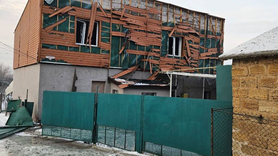 Росіяни завдали авіаудару по Кушугумській громаді: є руйнування