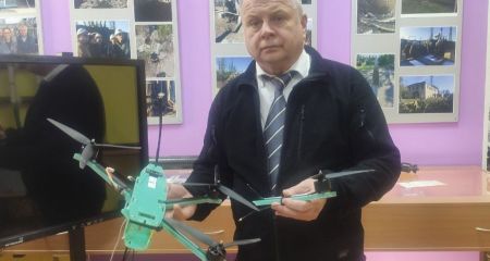 Запорізькі енергетики показали знахідки після ворожих обстрілів