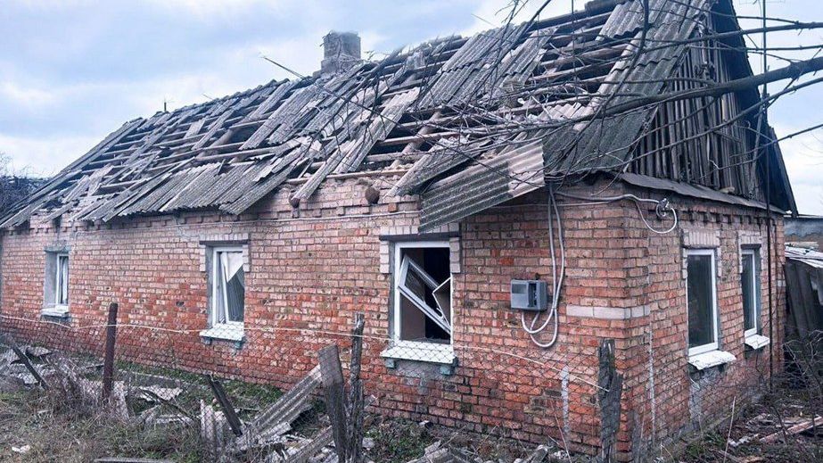 Двоє поранених і руйнування: росіяни обстріляли понад 30 громад на Запоріжжі